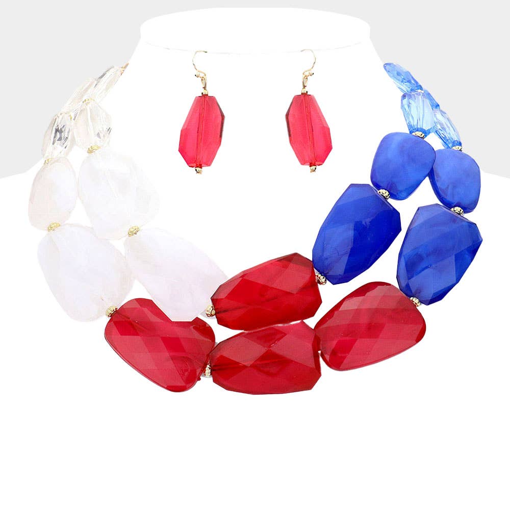 Tiered Resin Pebble Necklace: GD-CRL