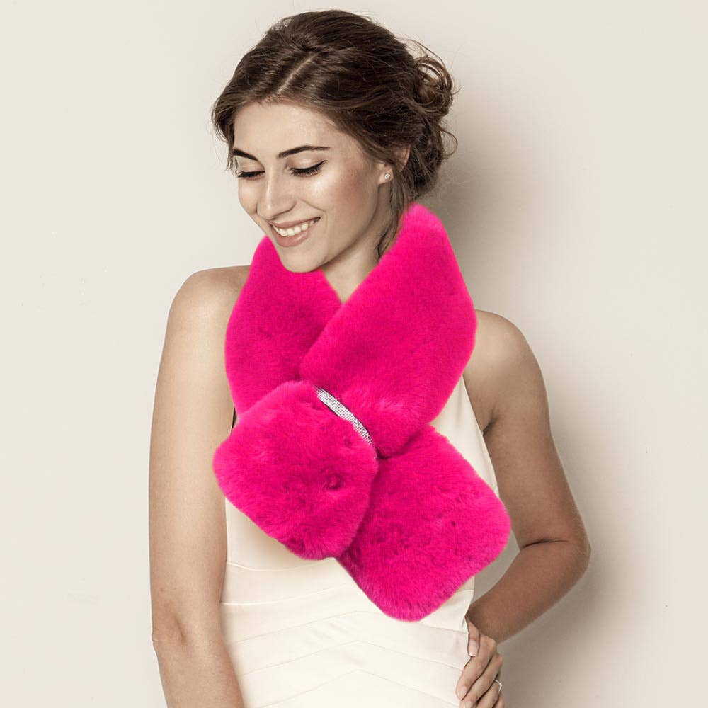 Faux Fur Bling Pull Through Scarf: Fu