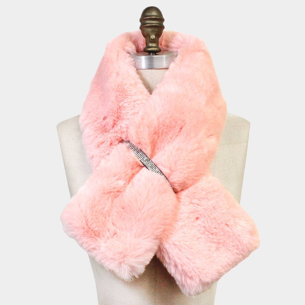 Faux Fur Bling Pull Through Scarf: Leo