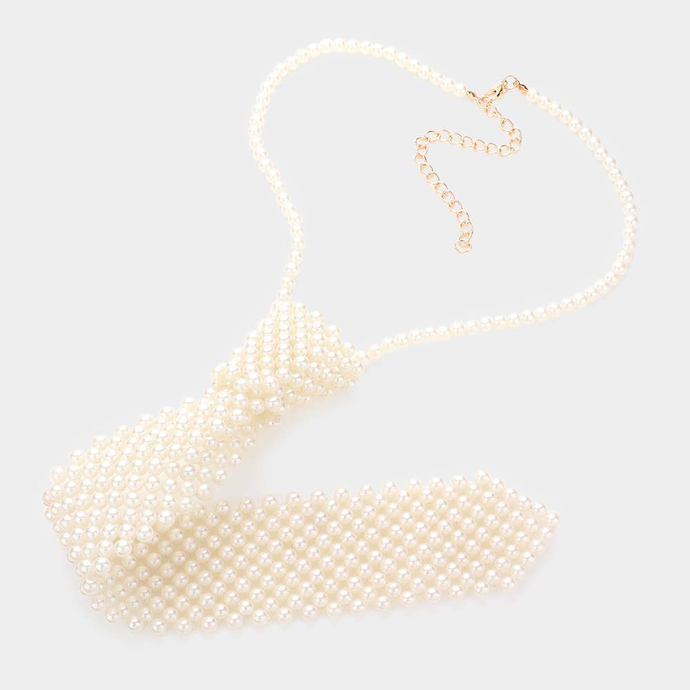 Pearl Neck Tie Necklace: Cream