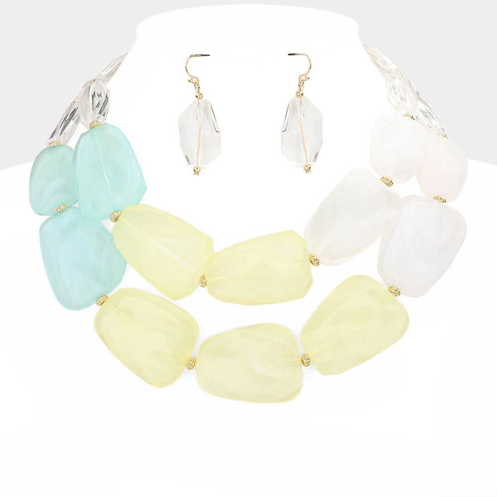 Tiered Resin Pebble Necklace: GD-CRL