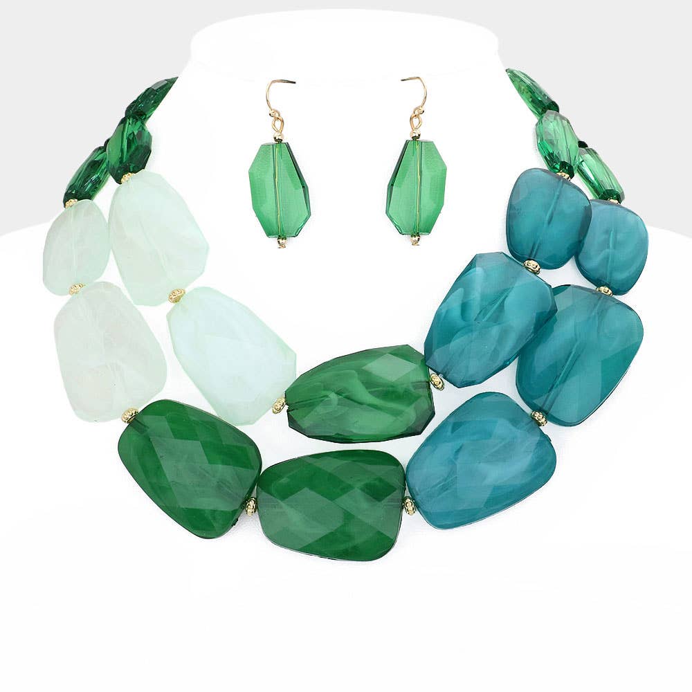 Tiered Resin Pebble Necklace: GD-CRL