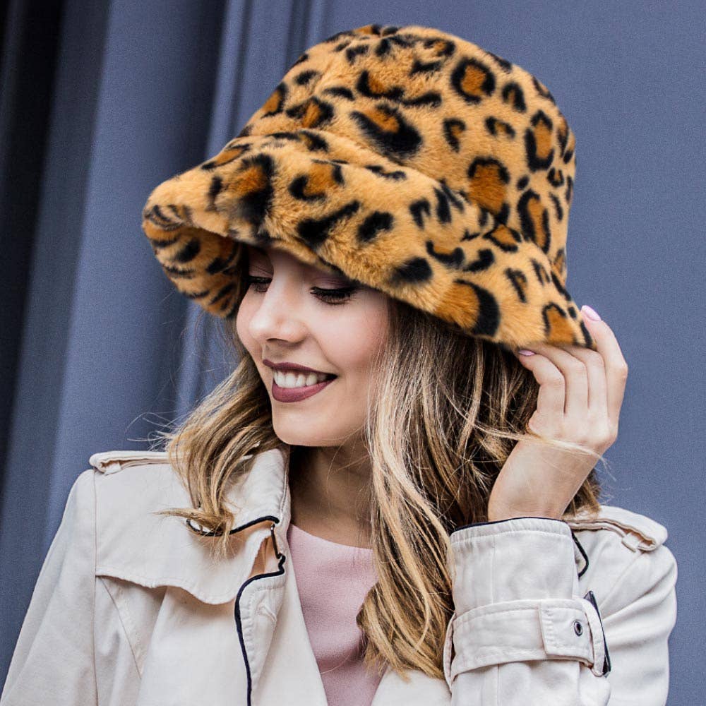 Faux Fur Bucket Hat: Leopard