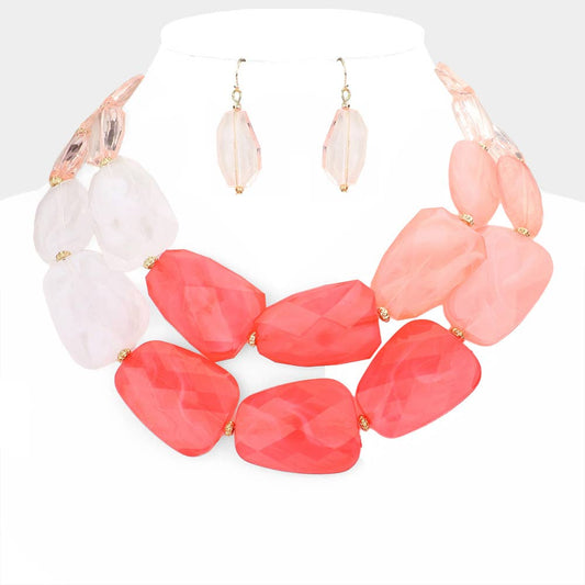 Tiered Resin Pebble Necklace: GD-CRL
