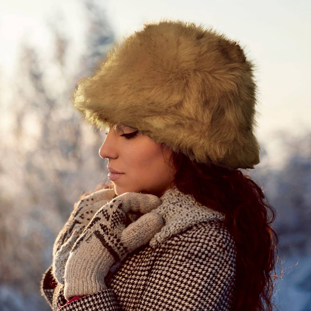 Fuzzy Faux Fur Bucket Hat
: Fu