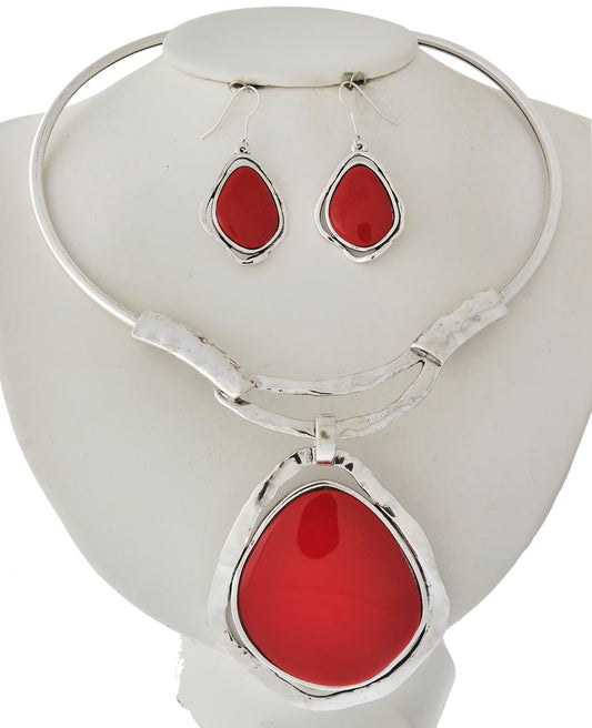 Acrylic Choker Necklace & Earring Set